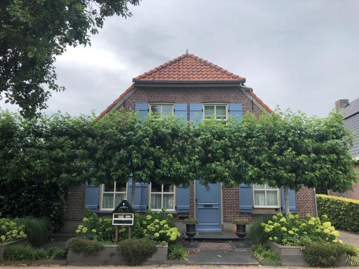 Bed and Breakfast Bnb Onder De Blauwe Hemel à Vlijmen Extérieur photo